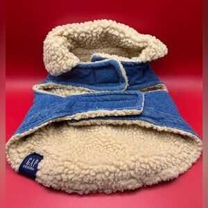 GAP Pet Denim Jacket Sherpa Lining Size Small 100% Cotton Winter Outdoors Park
